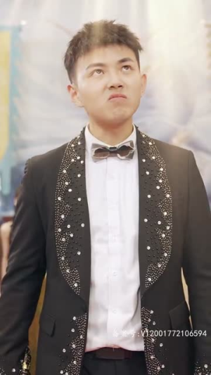 四位师姐你们正常点（74集）常回家看看短剧