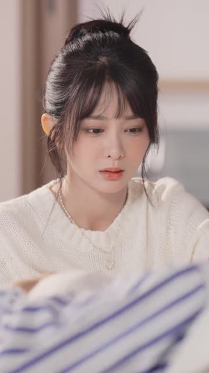 闪婚男神之周末请和我恋爱（30集全）短剧全集免费看