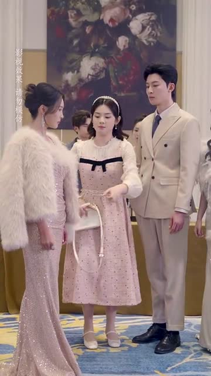 玫瑰花开情深时（74集）热播古装短剧