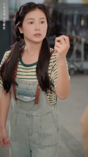 穿回90年帮我妈摆脱渣爹（32集）口碑之选免费看