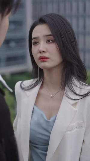 救命腹黑奶狗弟弟太绿茶（72集）独家短剧免费看