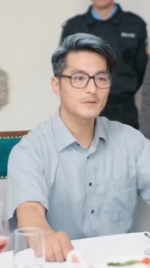 我的教师父亲竟是大佬（47集）在哪看是免费的