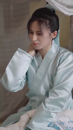 女扮男装后锦衣卫大人爱上我(33集) 女扮男装后锦衣卫大人爱上我(33集)好看短剧看不停