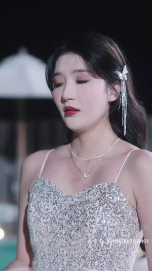 离婚后，夫人成了千亿大佬（100集）好看短剧看不停