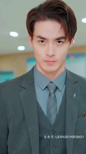 惊，相亲对象竟是空降大boss（90集）短剧看全集