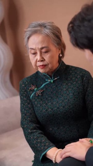 冷战八年后初恋哭着问错了没（104集）好看吗