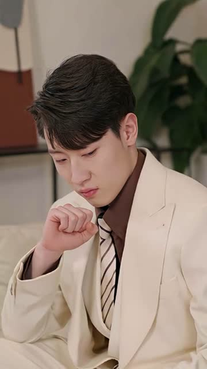 号外，重生大佬掉马甲了（94集）最火短剧热播