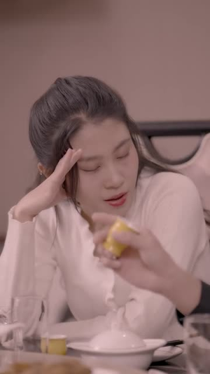 我靠颜值崛起了（100集）抢先看热门短剧