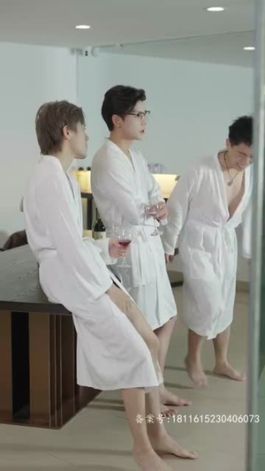 合约期间爱上她（99集）一个短剧看全集