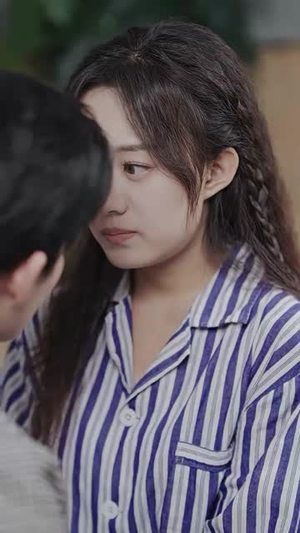 彩礼谈崩后，闪婚神秘首富（96集）短剧演员排行榜