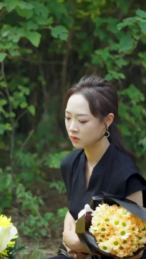 爱是常觉亏欠（44集）最后一集