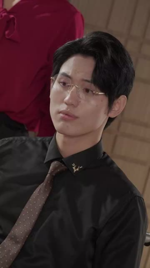 腹黑夫人飒又撩（96集）精彩短剧上线