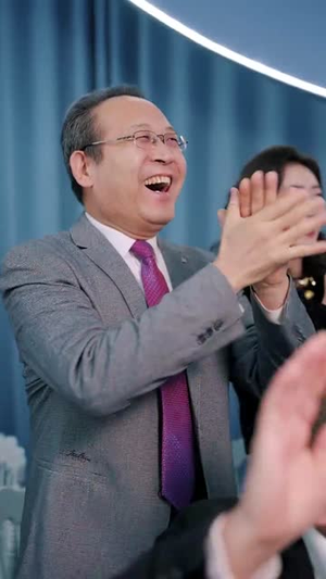 酒醒后手里多了本结婚证（77集）短剧免费看