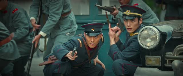 烈焰新娘熬夜追短剧