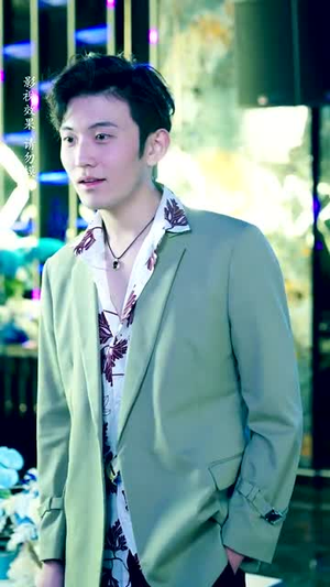 她在浪尖上起舞（64集）超好看古装短剧