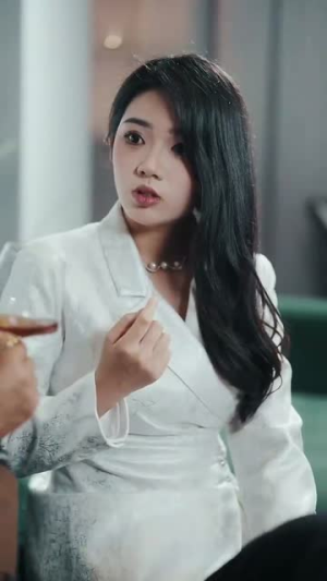 我自盛开（46集）免费短剧片段