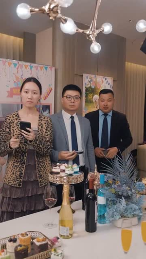 中年自救指南（33集）短剧抢先看