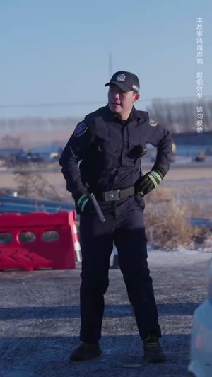 逃出无人区 （32集）短剧追不停