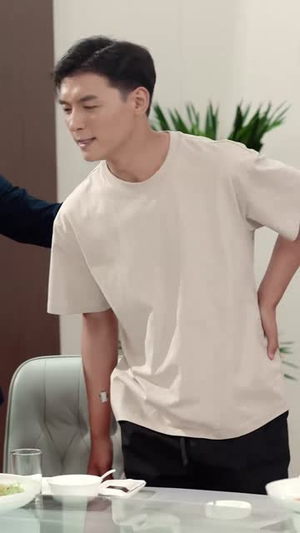 让你送外卖，你摘下高岭之花（91集）爆款短剧一起追