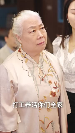 简小姐的天选老公（35集）最火爆的短剧