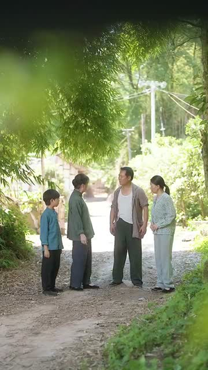 灾荒年代全家靠我心声逆袭 (81集) 在哪看是免费的