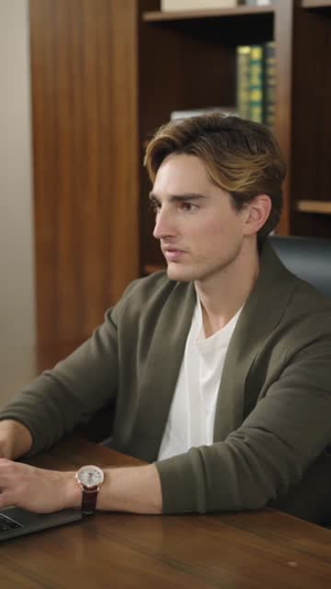 牛郎CEO的守护（69集）全网短剧抢先看