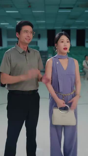 五十岁逆袭广场舞天后 (53集) 精彩短剧推荐