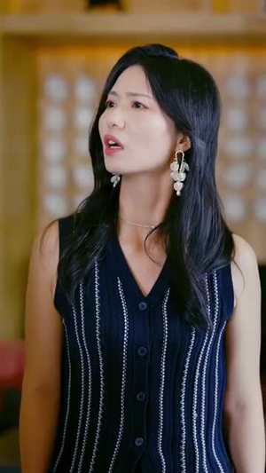 系统误判我的糟糠之妻是校花 (81集)爆款短剧抢先看