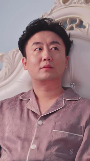 职场打工人（76集）追风的女孩短剧