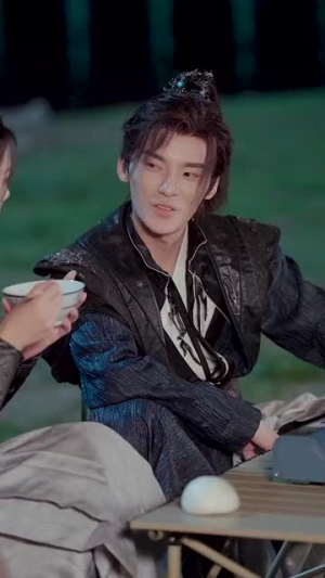 穿越古代开局绑定双胞胎（80集）短剧片段分享