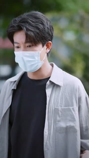 都嫌弃女主没事就躺着那我娶走了 (88集)追短剧看全集