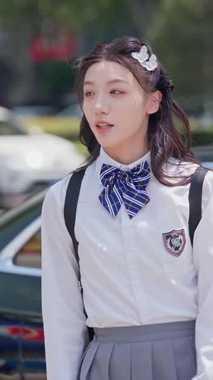 当山河四省高三生成为京市真千金 (66集)短剧免费看全集