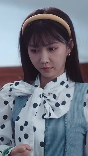 开局退婚空间小人不停搬搬搬（82集）最新热门短剧