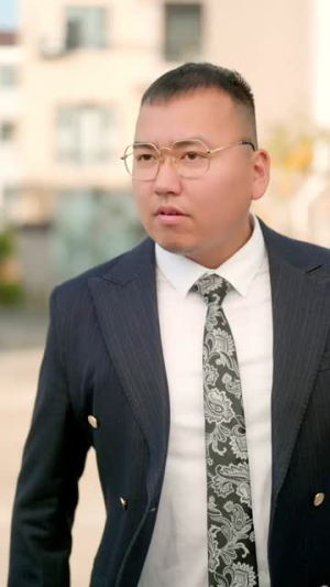 重生物价贬值我把妻女宠上天（81集）短剧全集完整