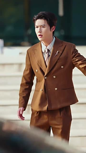 看飞絮吹乱烟雨(60集) 看飞絮吹乱烟雨(60集)甜宠短剧推荐