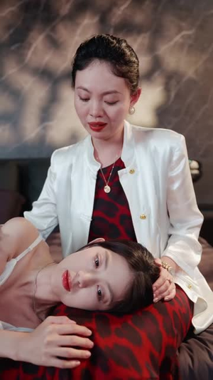 蹇妸鎴戝鍙嬪甫璧帮紙80闆嗭級看到大结局