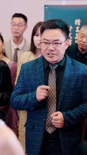 别惹石王二小姐(60集) 别惹石王二小姐(60集)精彩的短剧